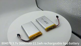 Célula de batería recargable del polímero de litio de 804070 3.7v 3000mAh 11.1wh para la luz de mesa llevada portátil