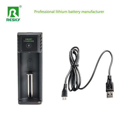 comprar 18650 26650 21700 Batería de iones de litio Cargador USB con ranura única Recargable inteligente 4.2V online manufacture