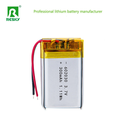 comprar Batería de polímero de litio Celda de batería de litio 602030 3.7V 300mAh Batería recargable Lipo Li-polímero para dispositivo portátil Fabricación en línea